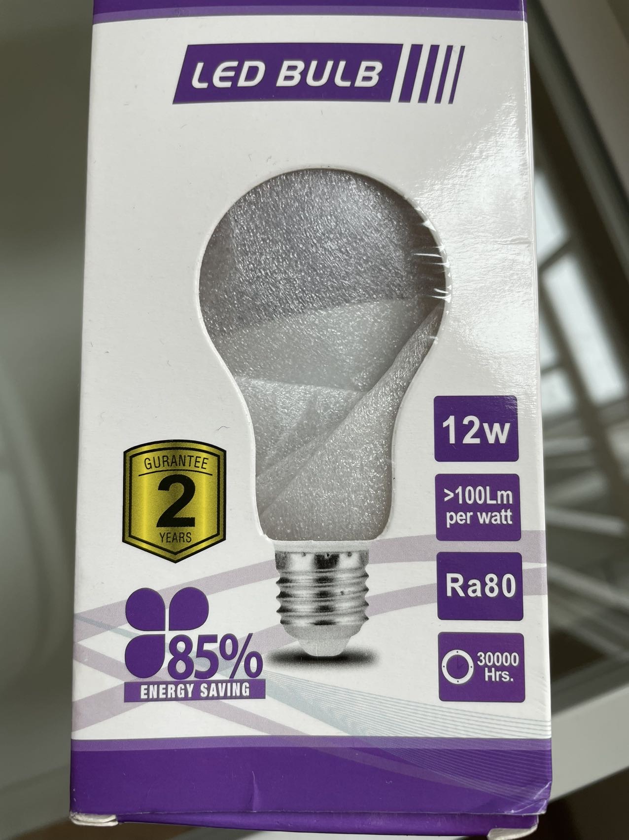 一个灯泡 12W 现在出