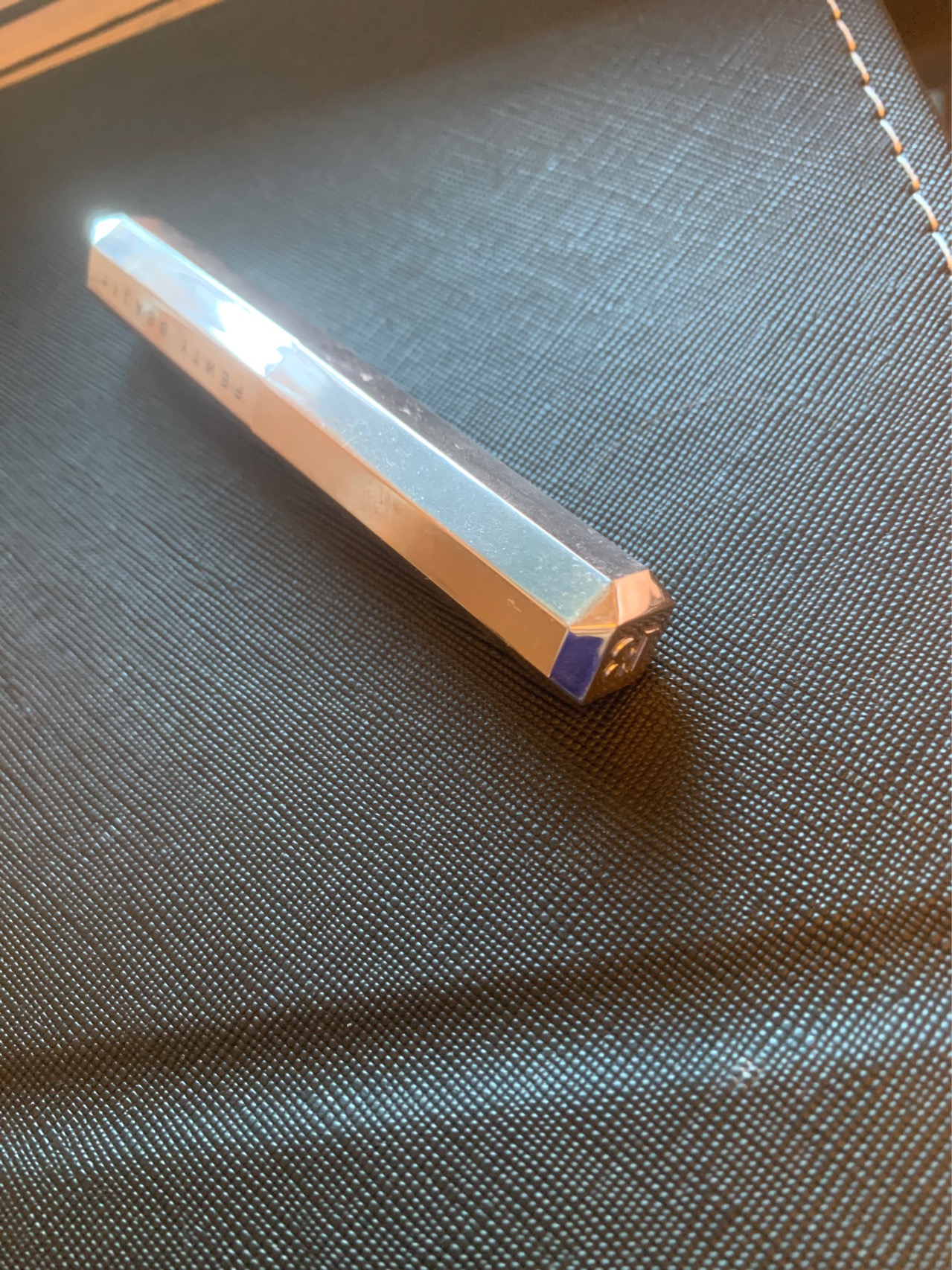 fenty beauty南瓜色口红