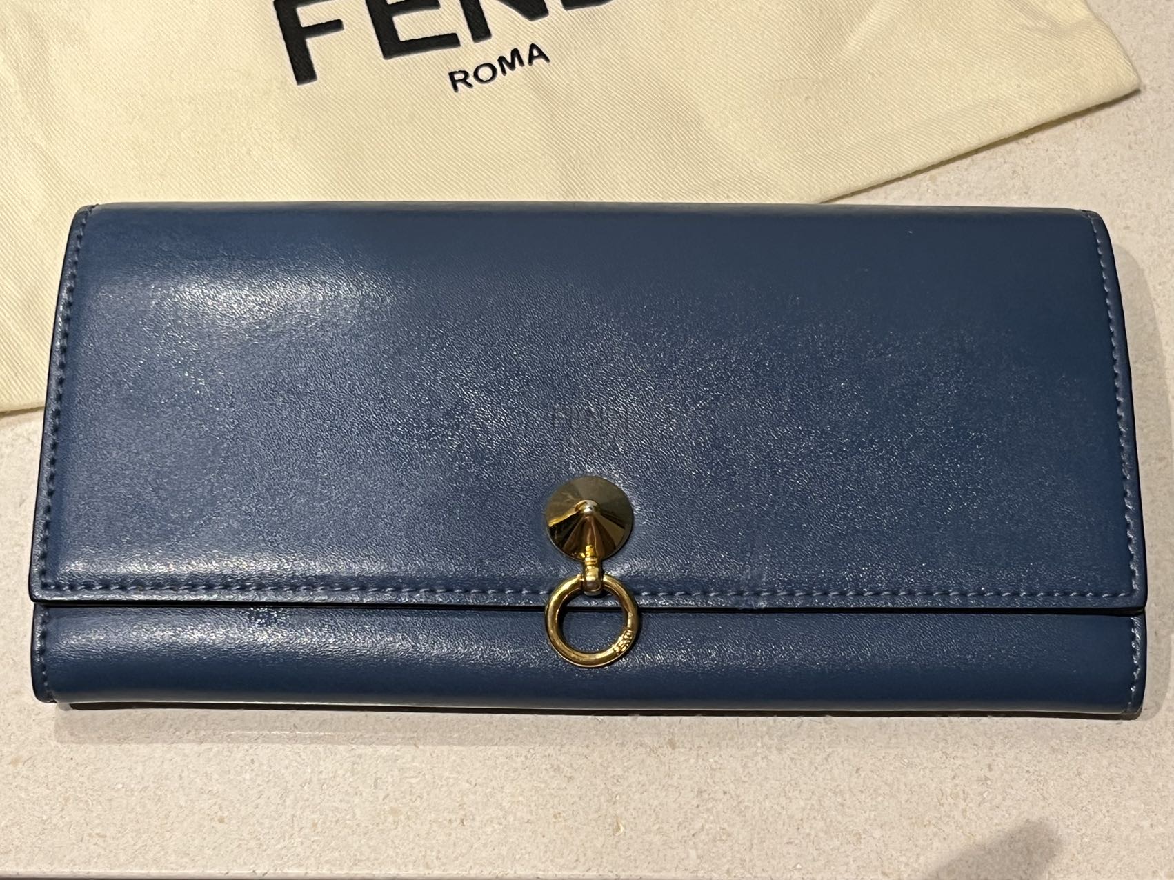 Fendi长形钱包