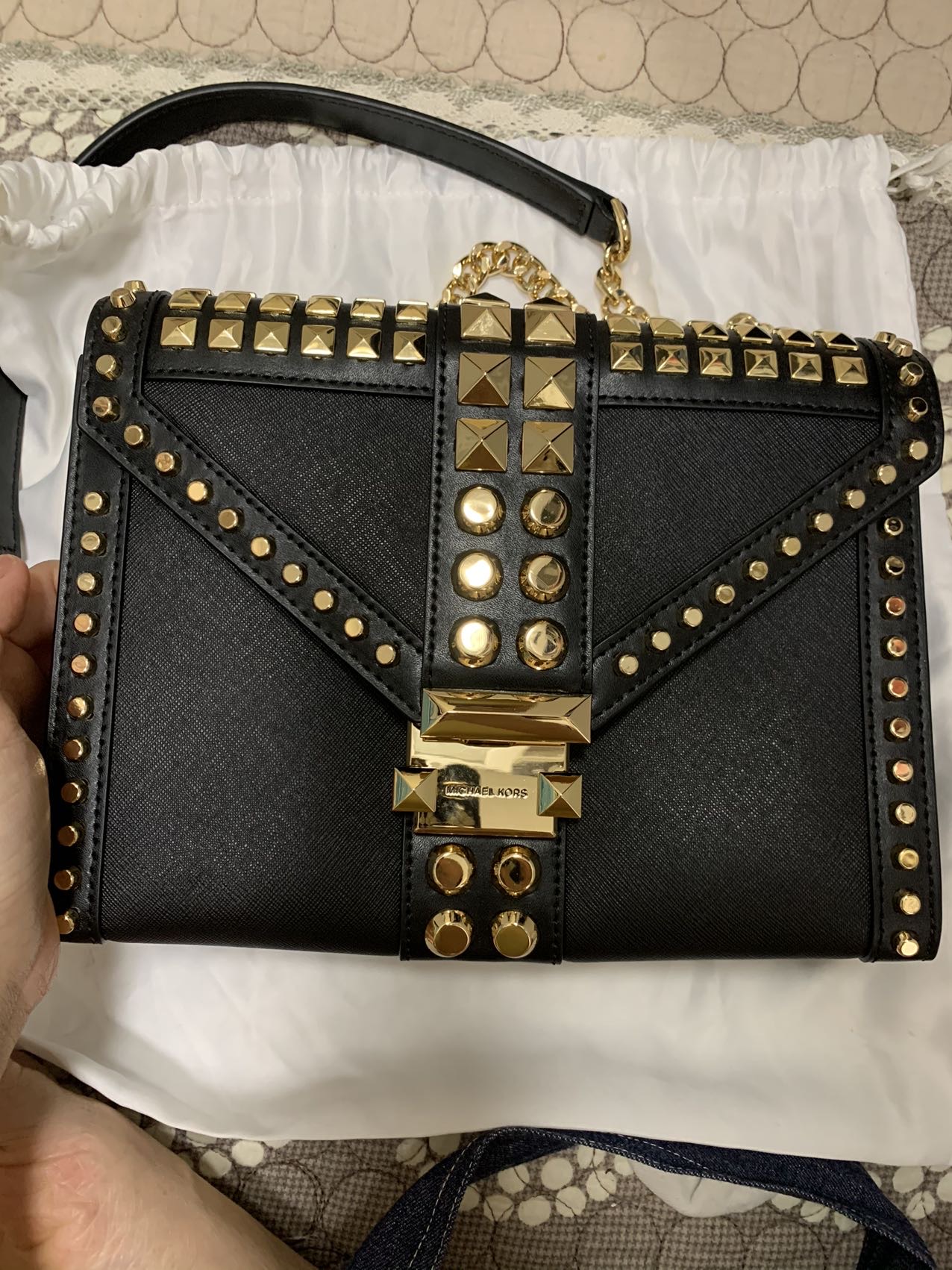 michael kors卯釘信封手袋