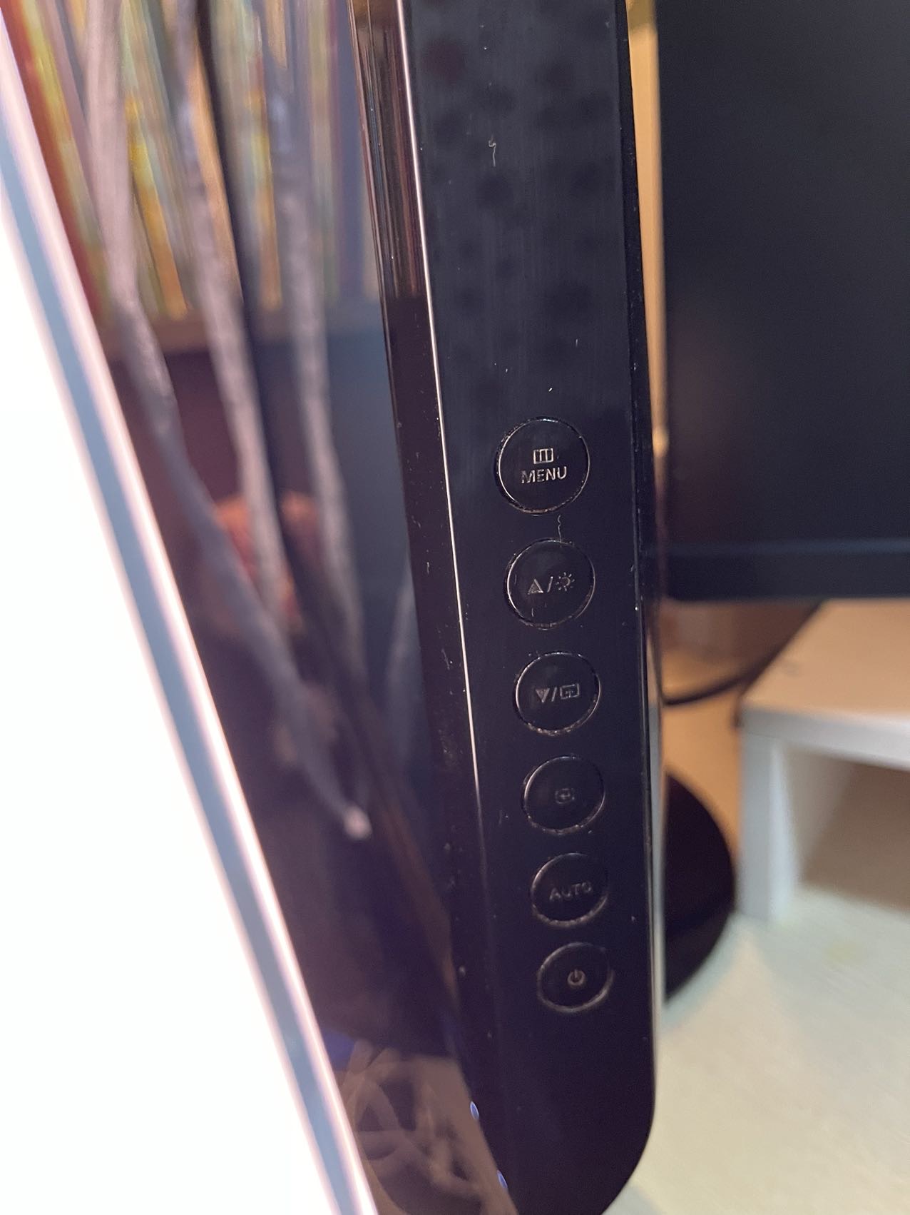 三星舊款電腦屏幕