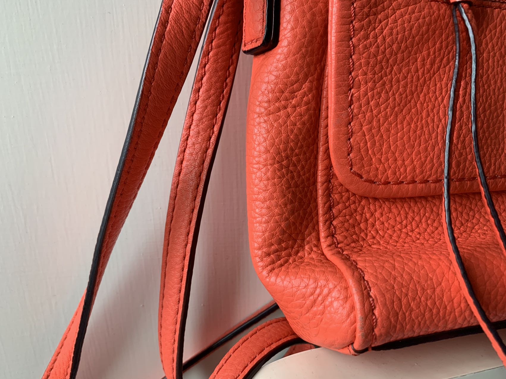 小羊皮Kate Spade跨包