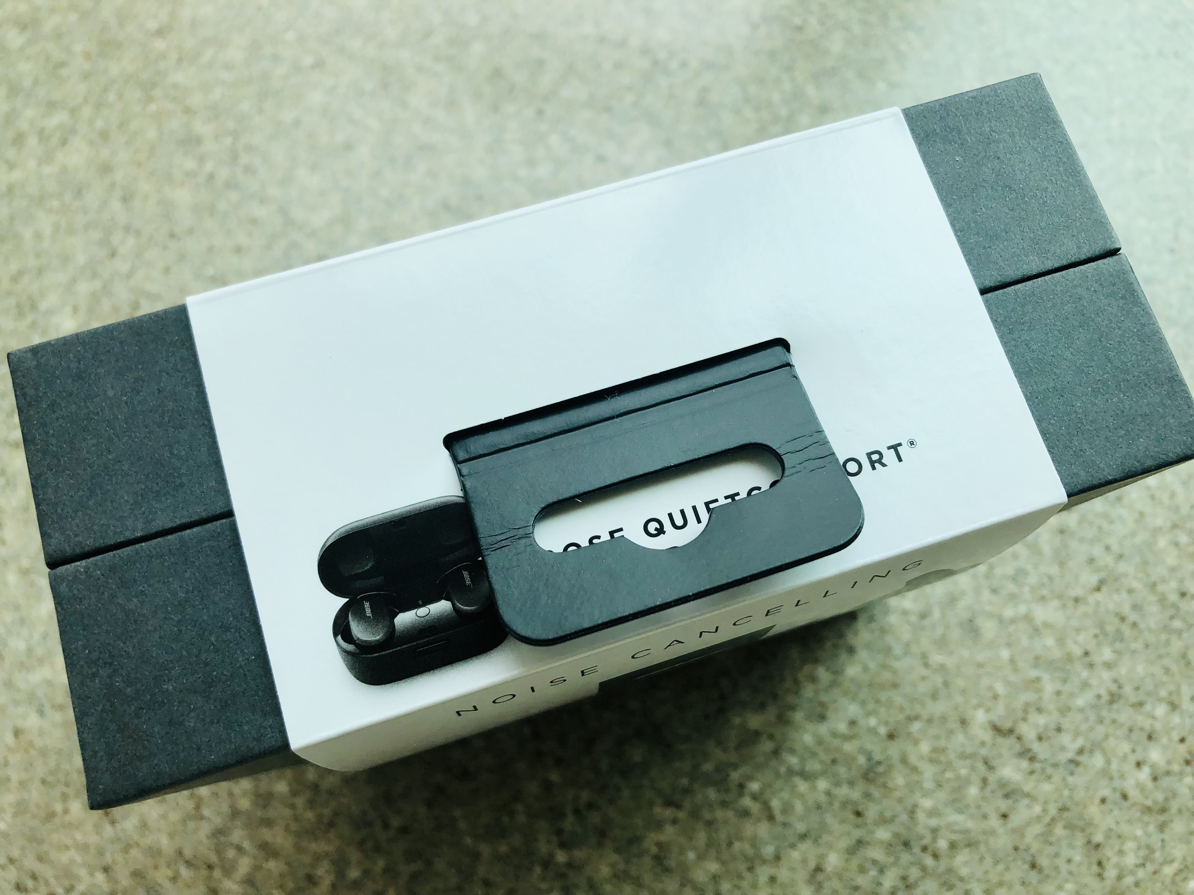 全新Bose降噪耳机