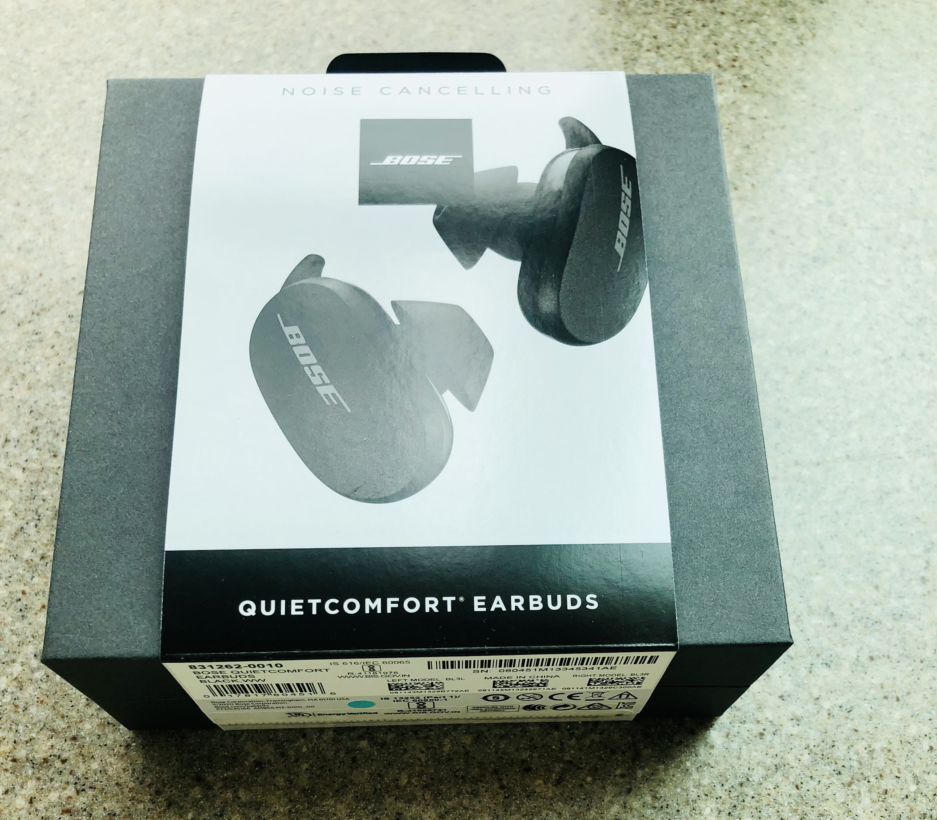 全新Bose降噪耳机