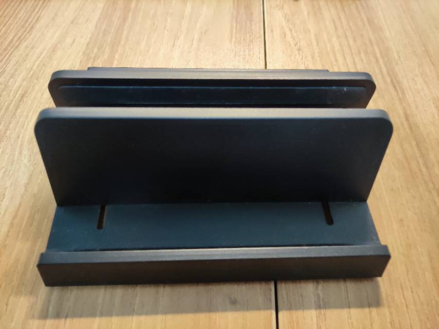 笔记本底架托盘，可调节宽度