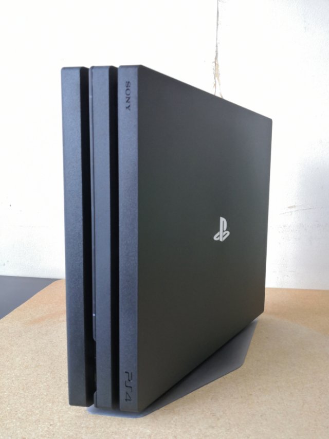PS4 Pro 1TB