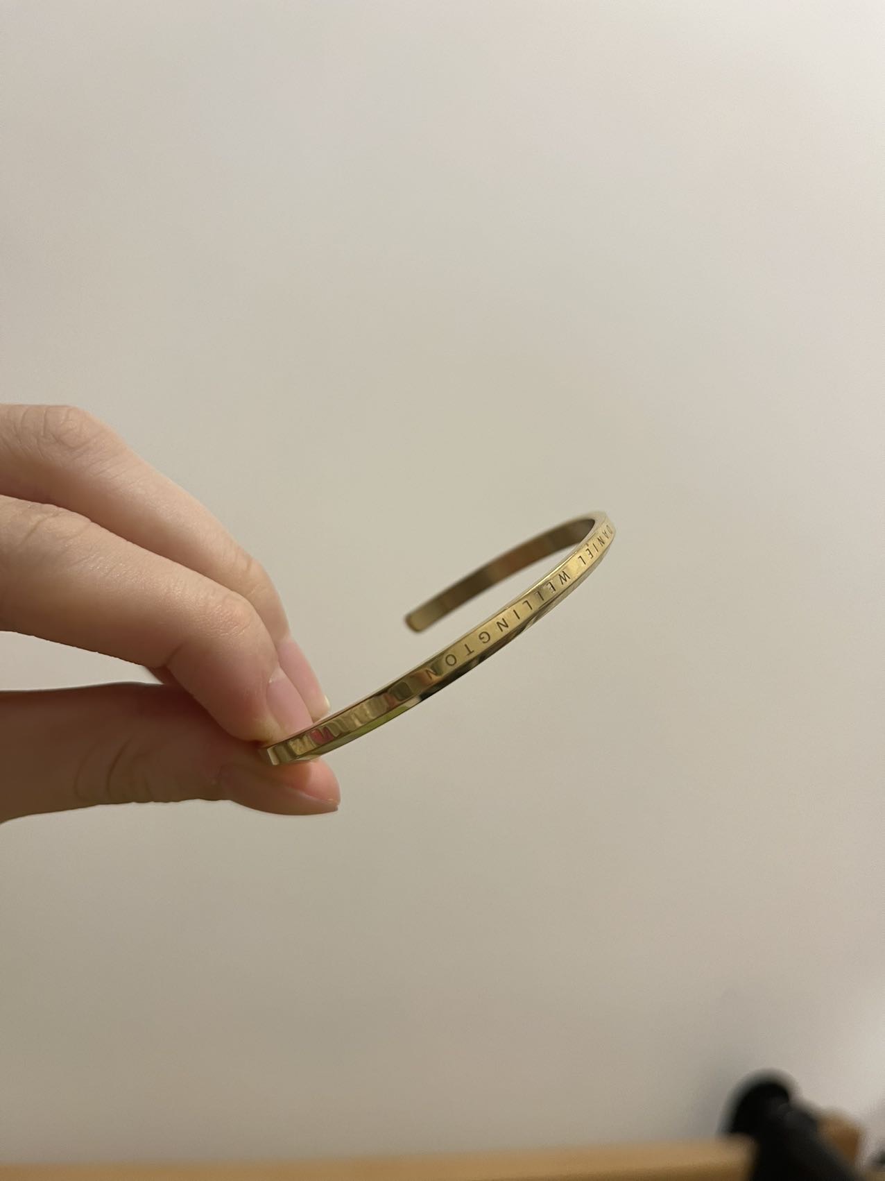 DW手镯，前男友的礼物，便宜出