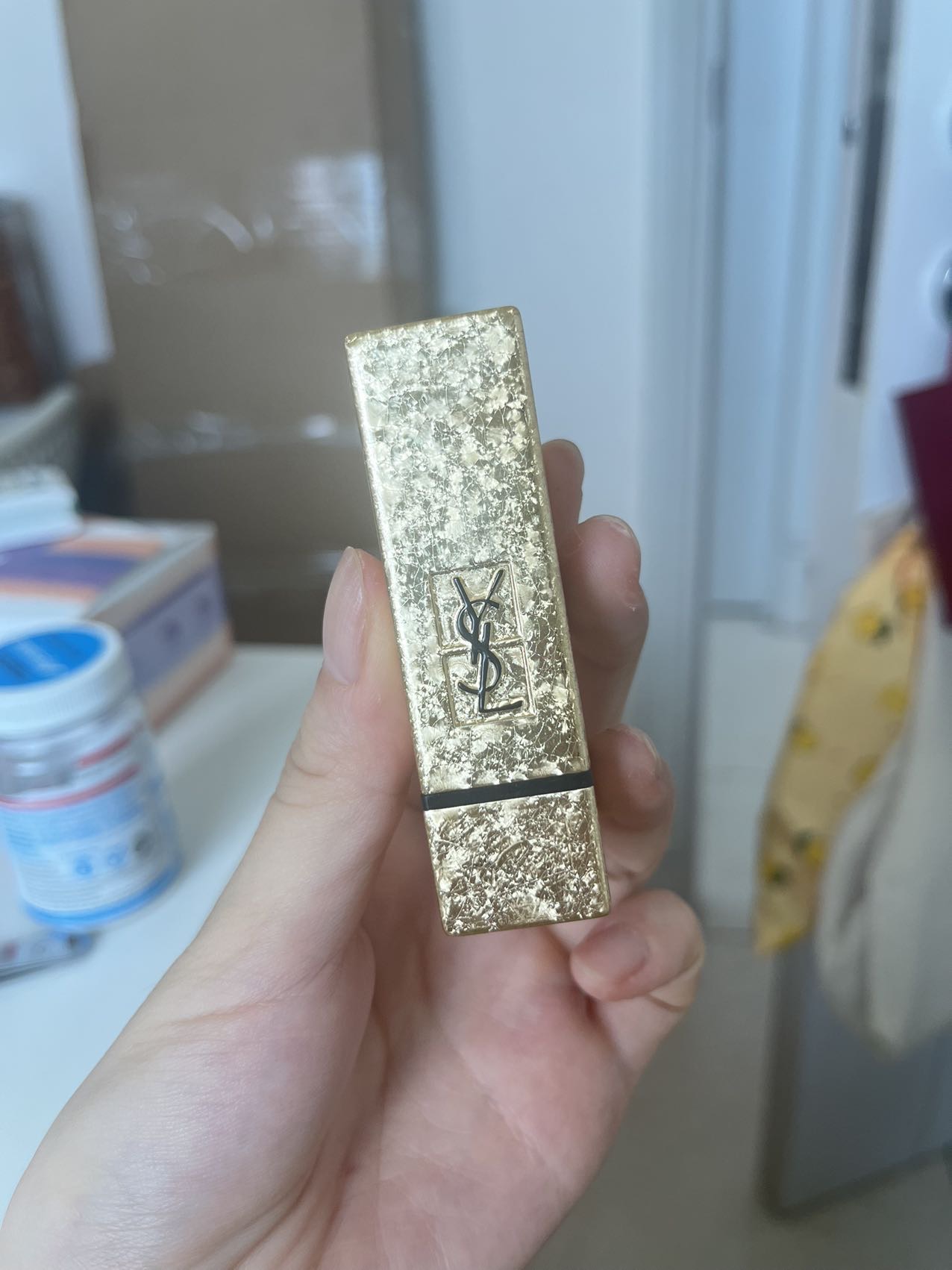 前男友送的ysl 21年圣诞限定款 21号色