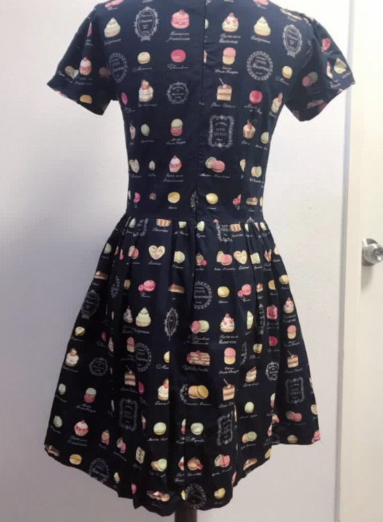 法式設計 法式甜品 連身裙 dress (SIZE S-M)