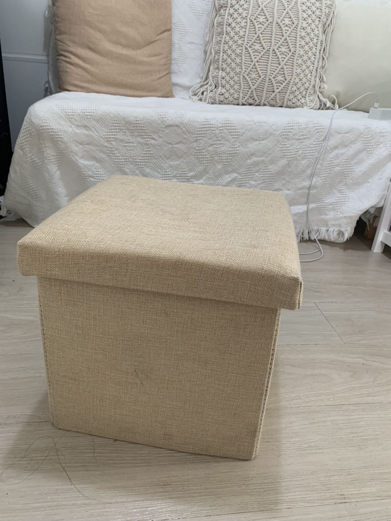 可折叠收纳箱，穿鞋凳