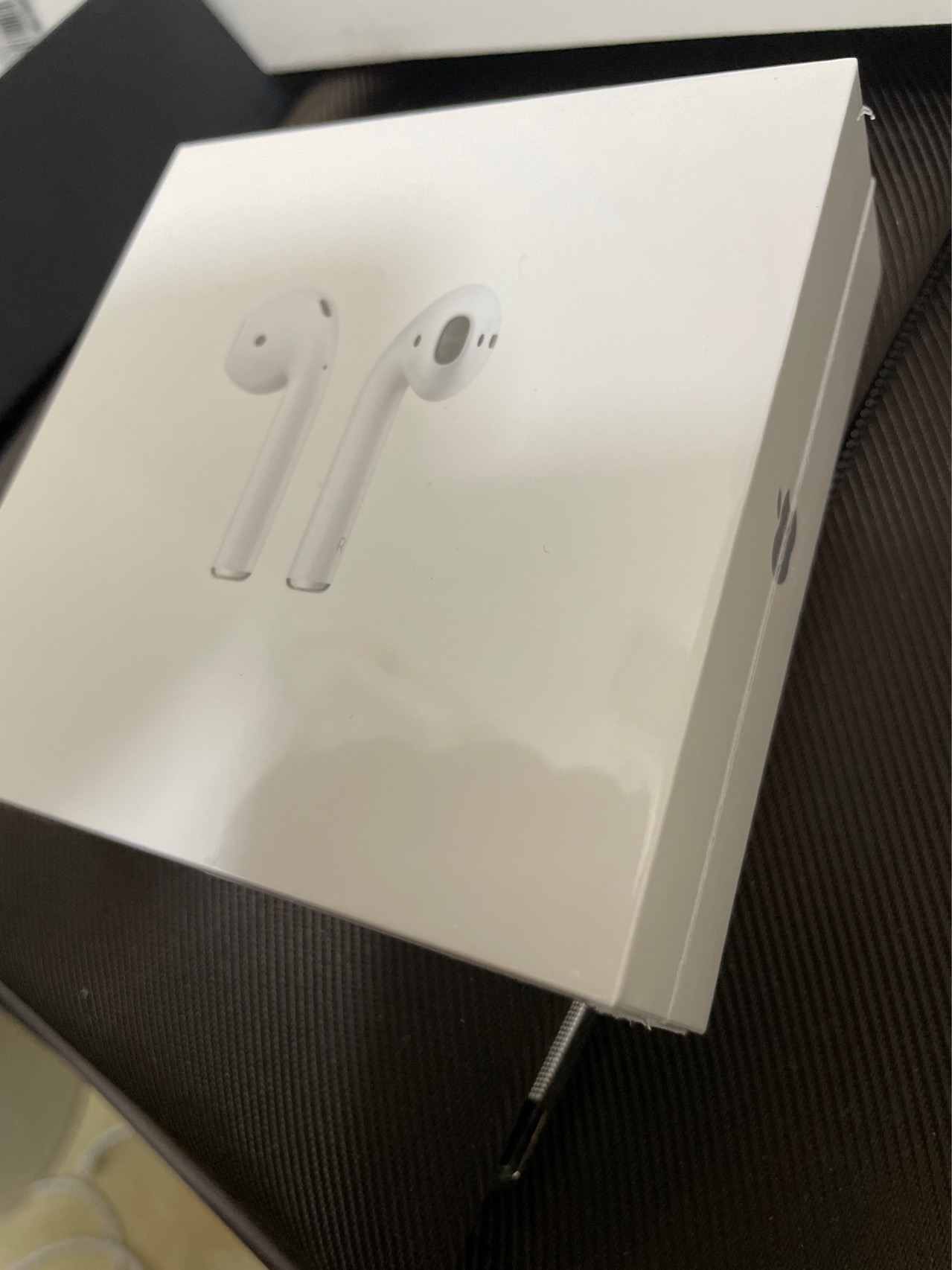 AirPods 2
