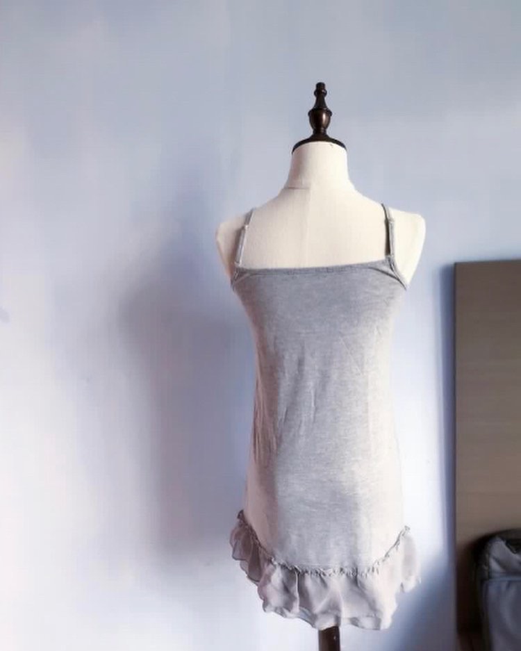 Fortune Cookies 莫代爾灰色背心連身裙 (SIZE S-M)