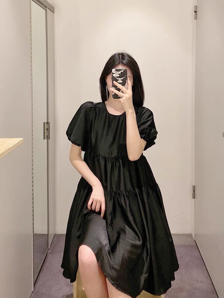 COS泡泡袖A字缩褶连衣裙黑色0973802007