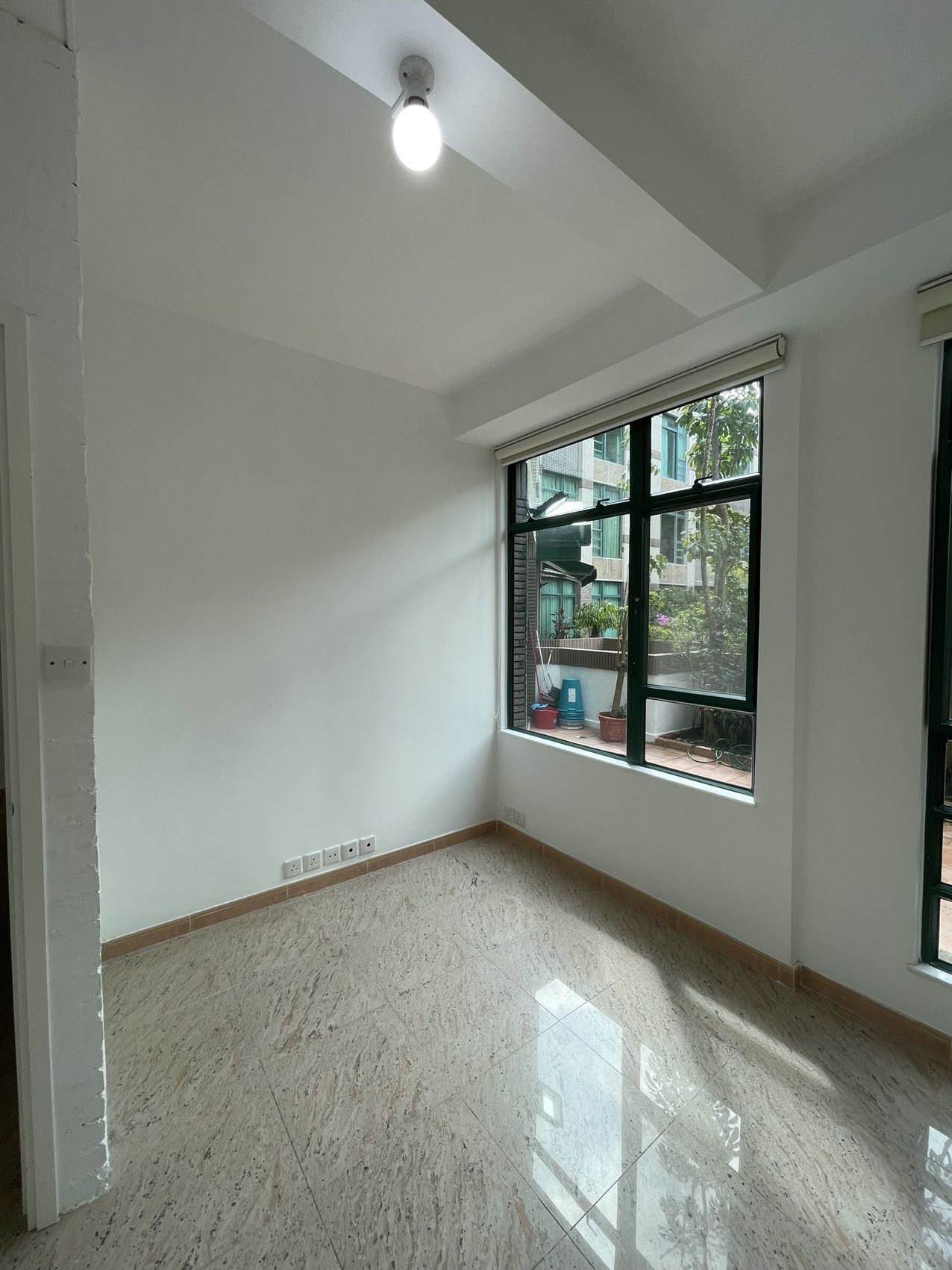 卷帘窗帘 亚麻色