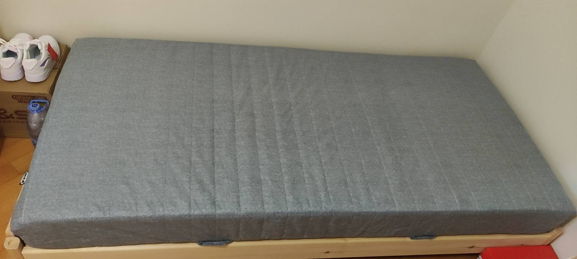 床垫，床褥，墊子