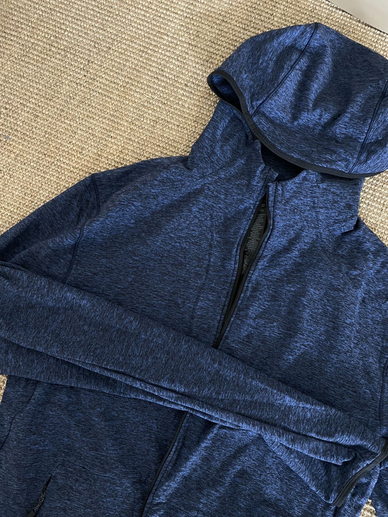 Lululemon 全新 外套