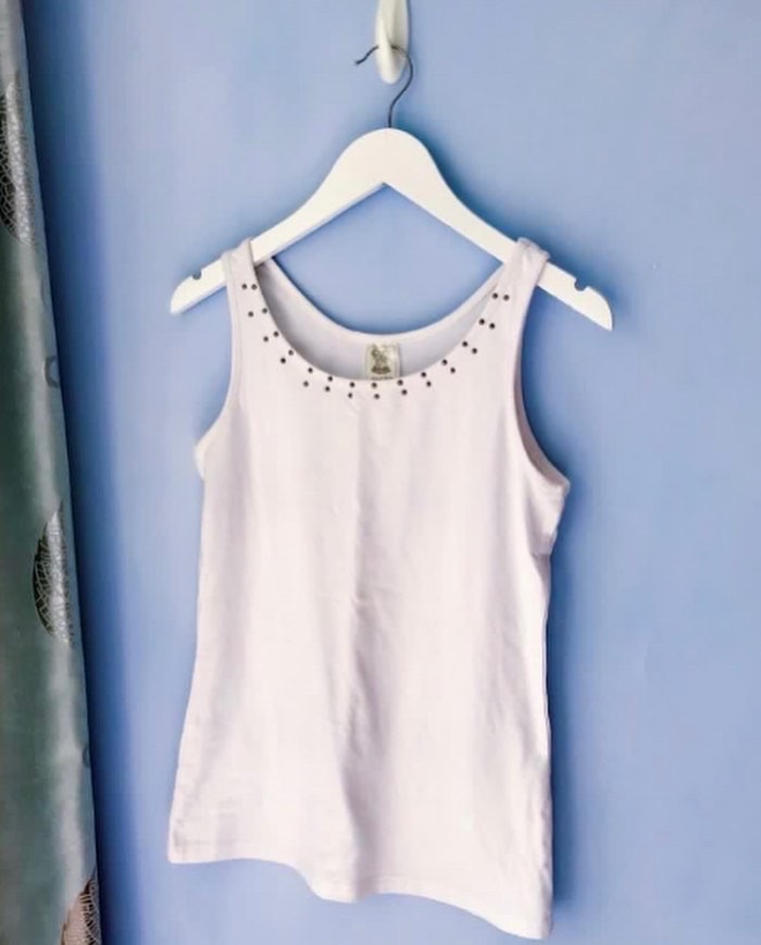 Pe:tite 鍋釘圓領淨色背心vest (SIZE m)