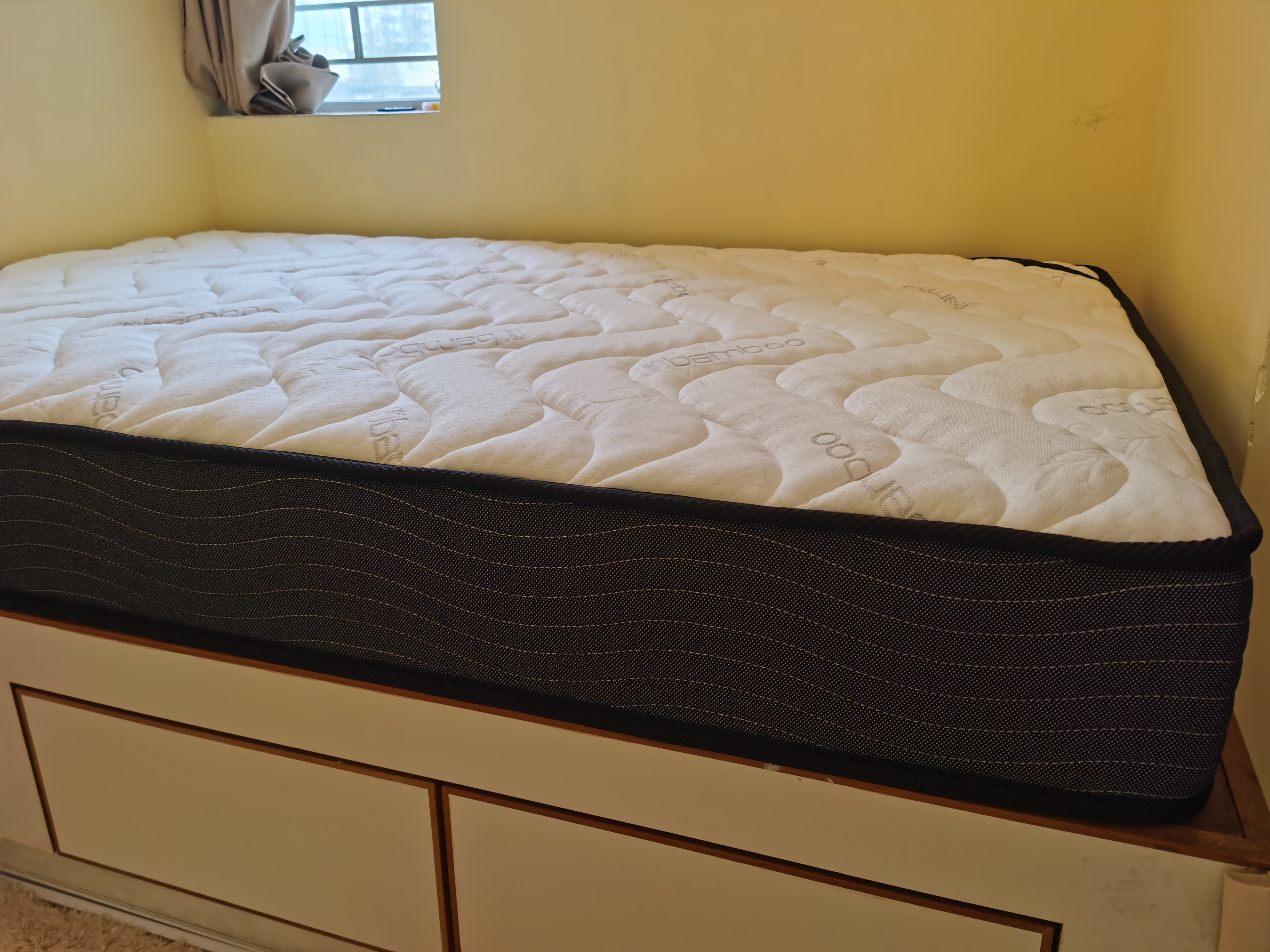 七段式弹簧加乳胶超厚床垫