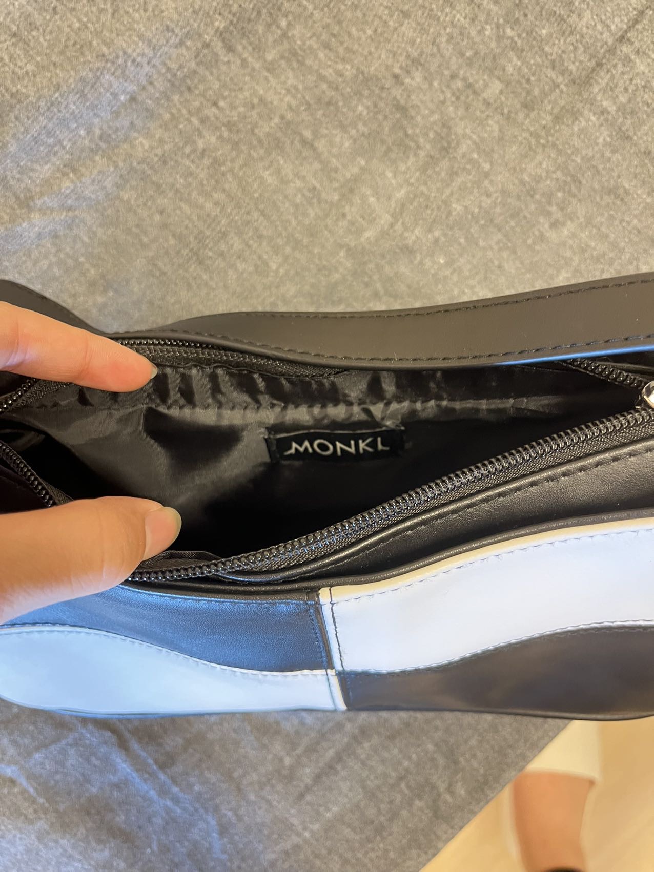 monkl腋下包