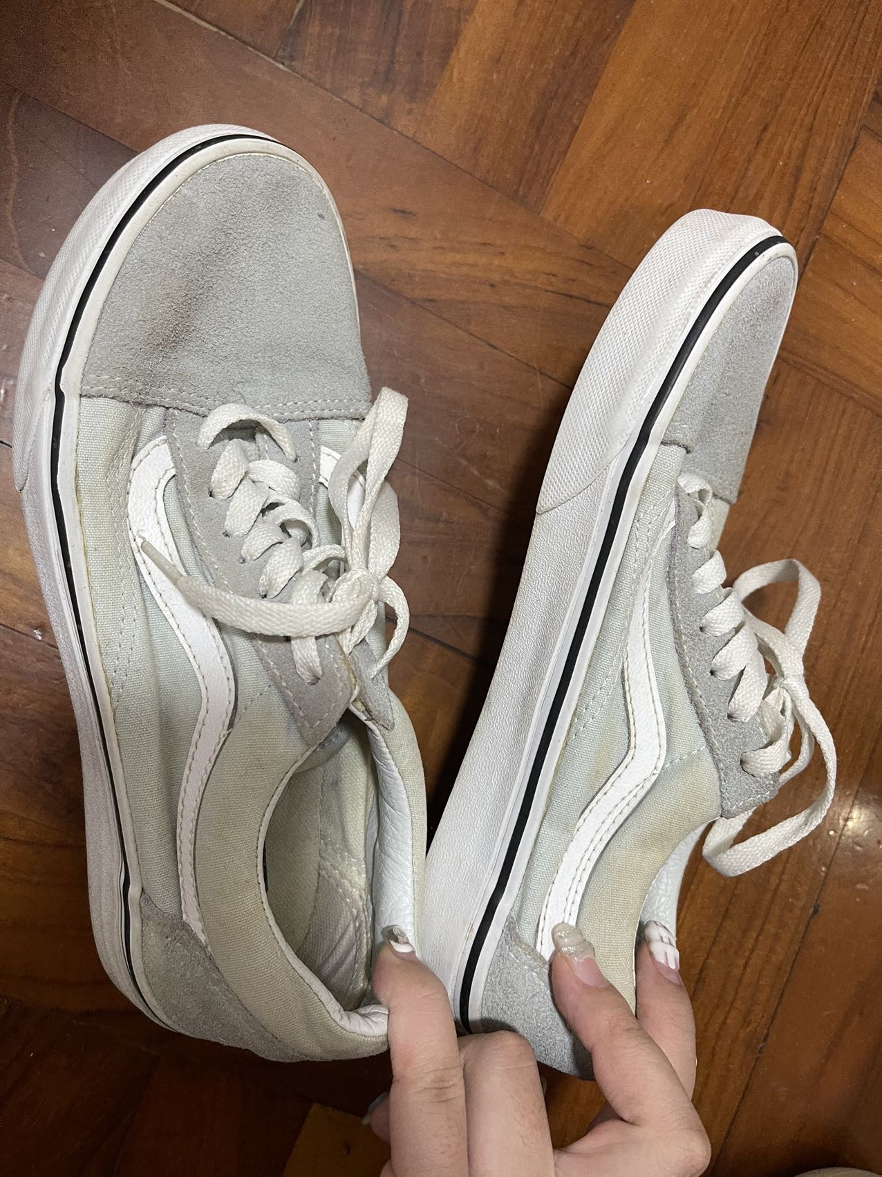 vans37码板鞋
