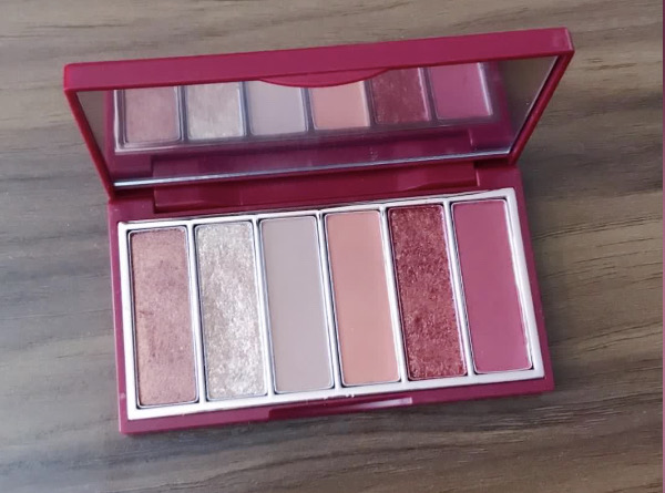 ETUDE HOUSE 復古山茶花六色眼影 +INNISFREE 礦物控油蜜粉