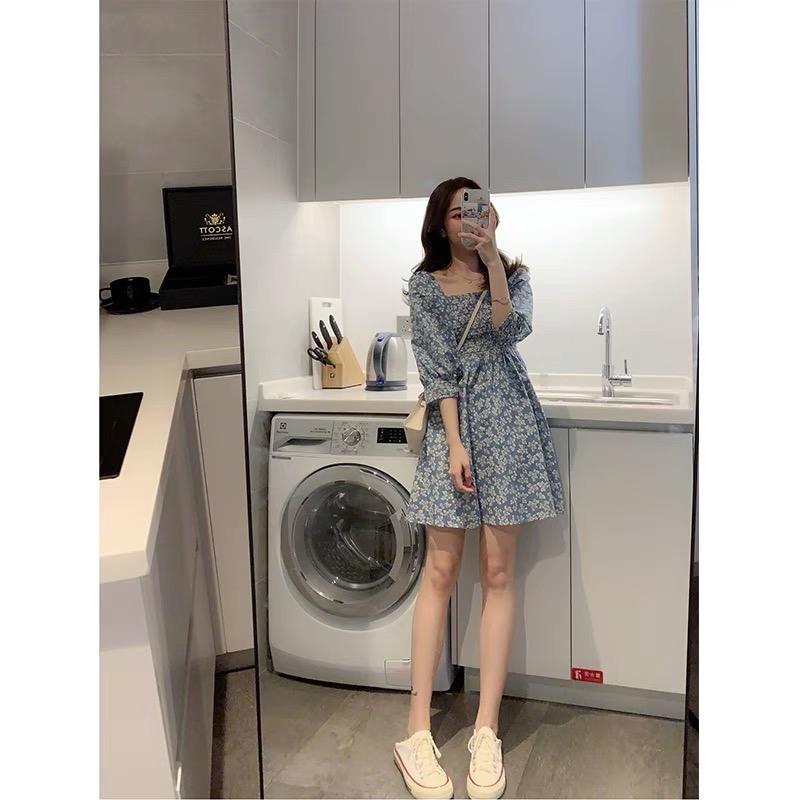 碎花连衣裙
