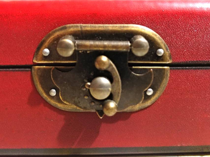 復古自鎖木盒牌九天九骨牌送塑膠籌碼及骰子