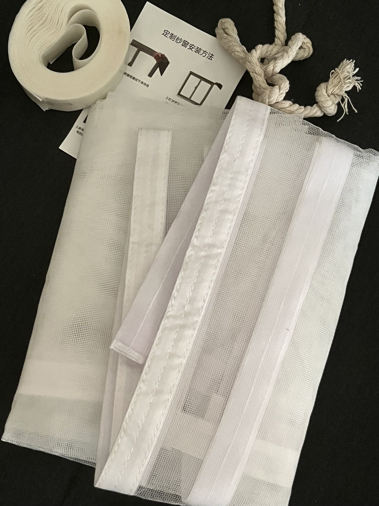 魔术贴免打孔纱窗