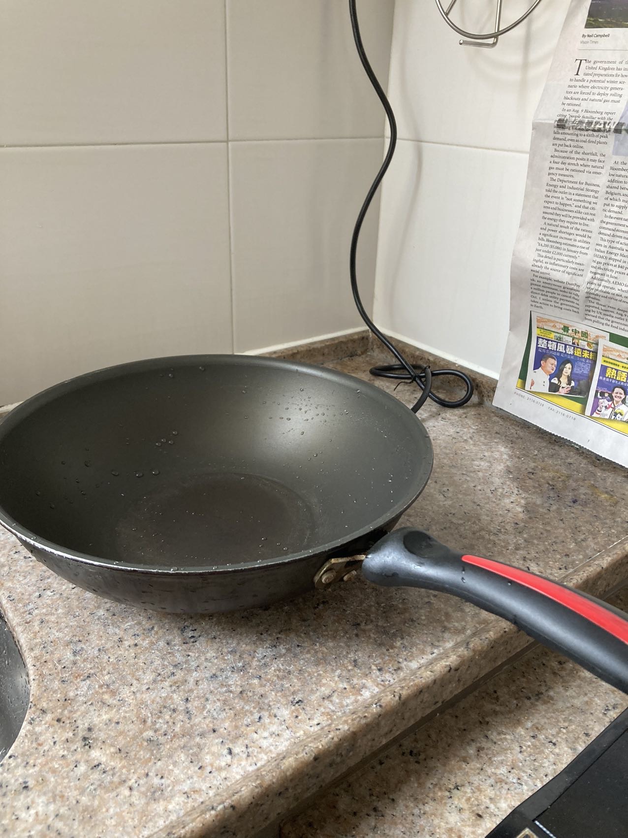 已出！廚具餐具鍋 砧板刀等等，厨具餐具锅砧板碗筷