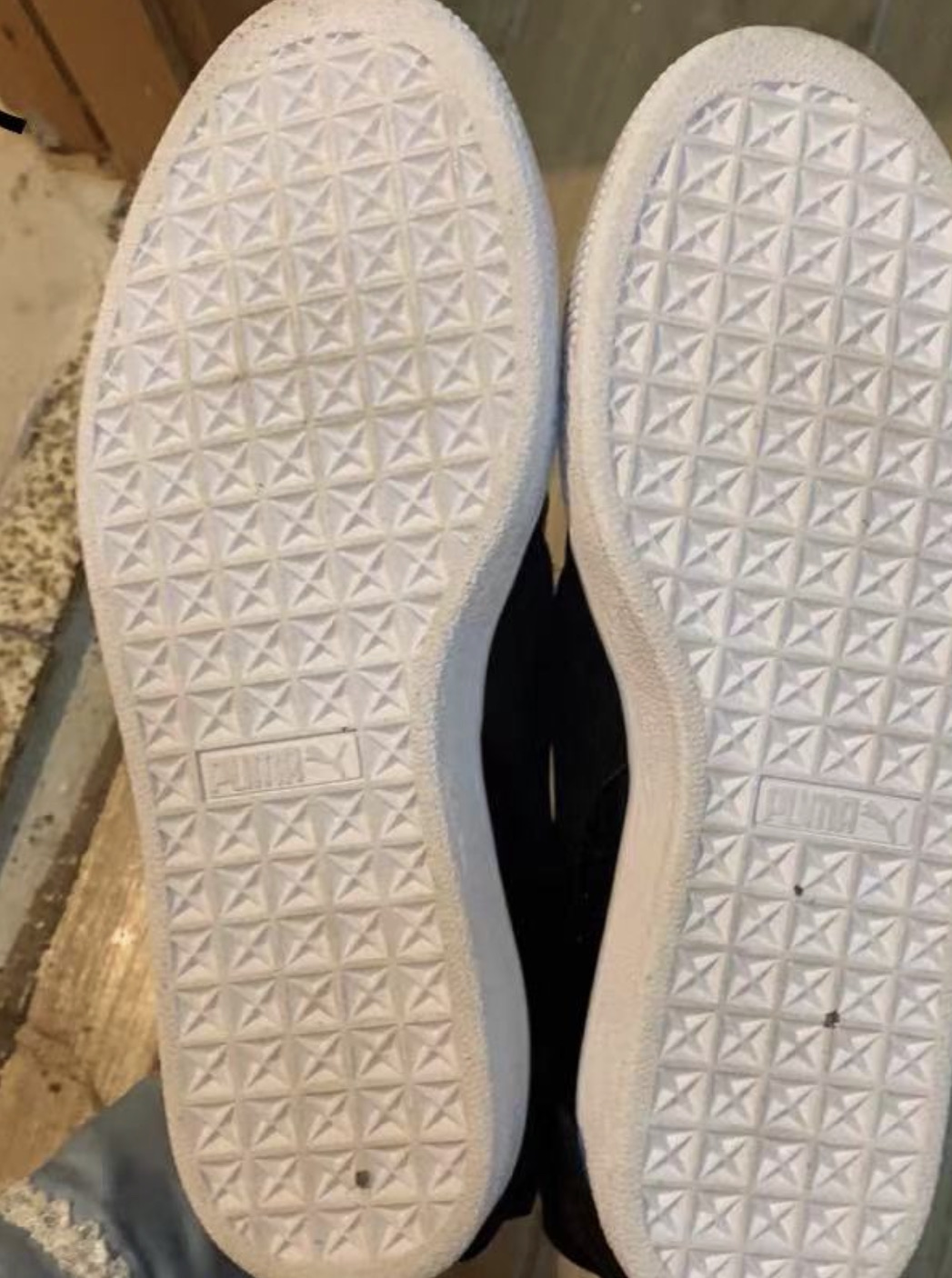 puma彪马黑色漆皮蝴蝶结