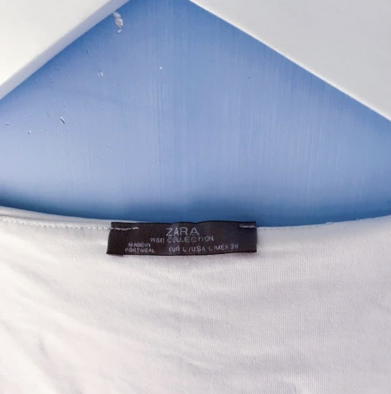 女裝] ZARA-U領背心(白色滑面料) VEST (SIZE L)