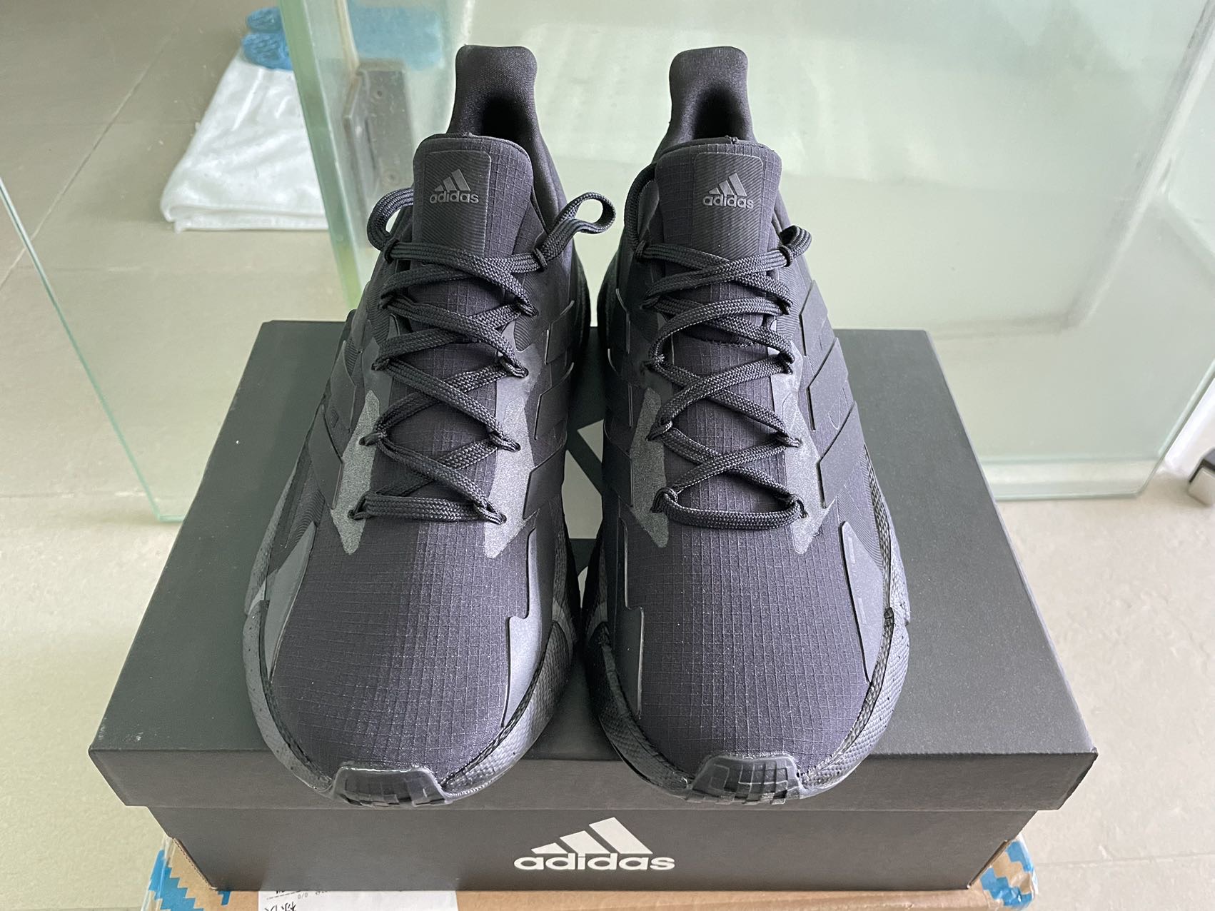 adidas阿迪达斯跑步鞋