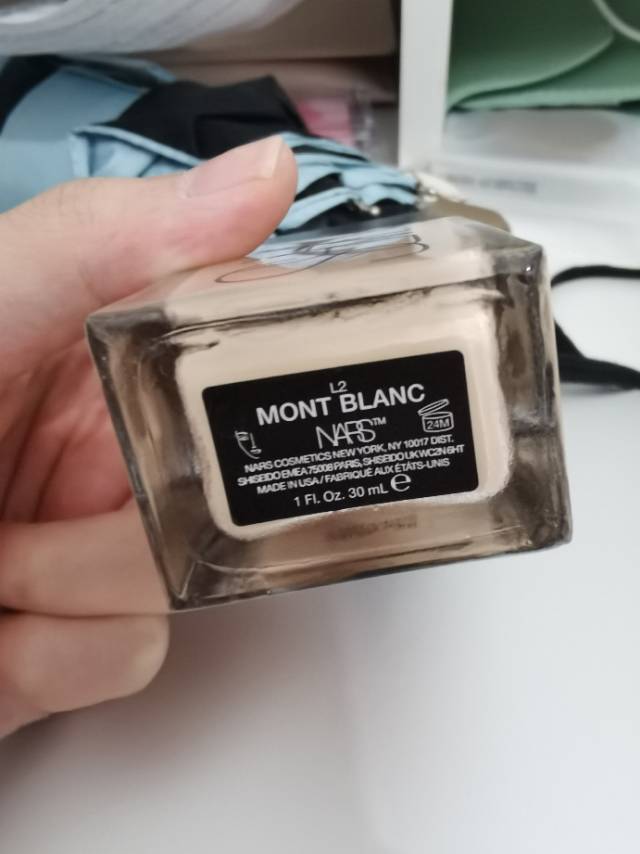 nars全新粉底液L2可刀