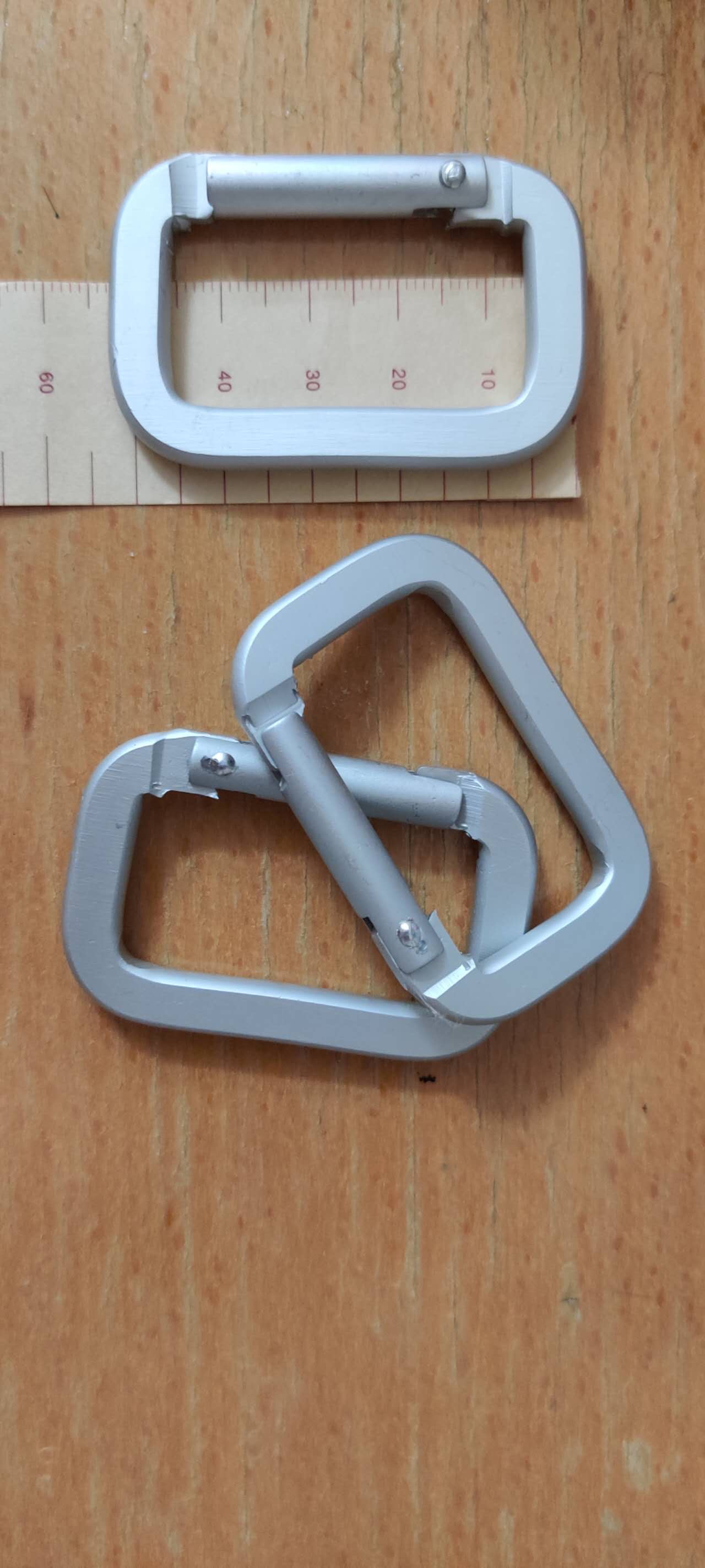 登山配件 快挂钩三个共10hkd