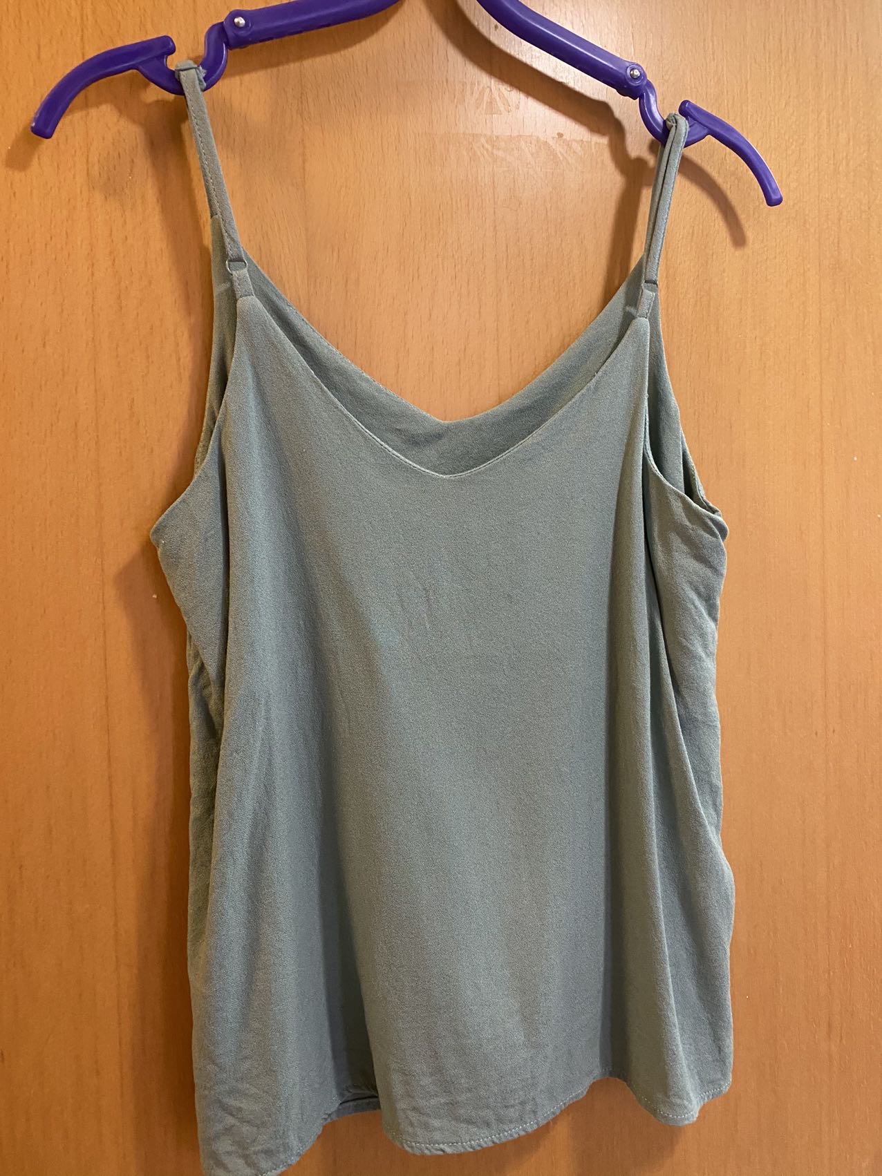 灰豆绿色吊带｜白色vest dress