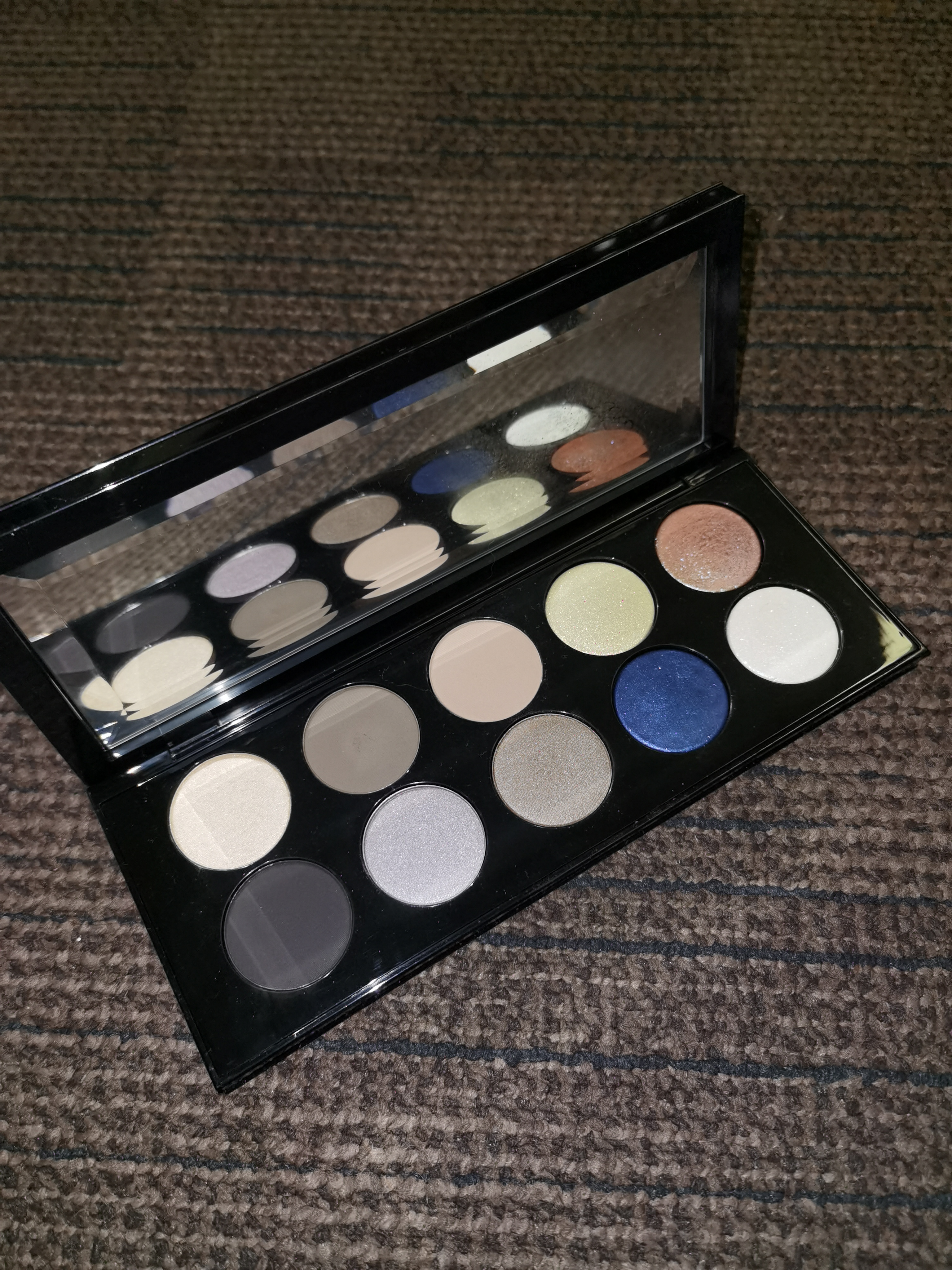 PAT McGRATH LABS 眼影