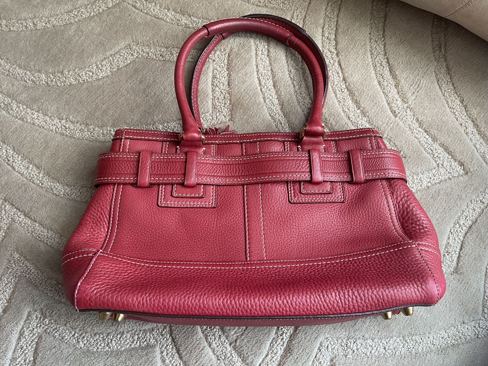 Coach 红色 流苏挂件包包