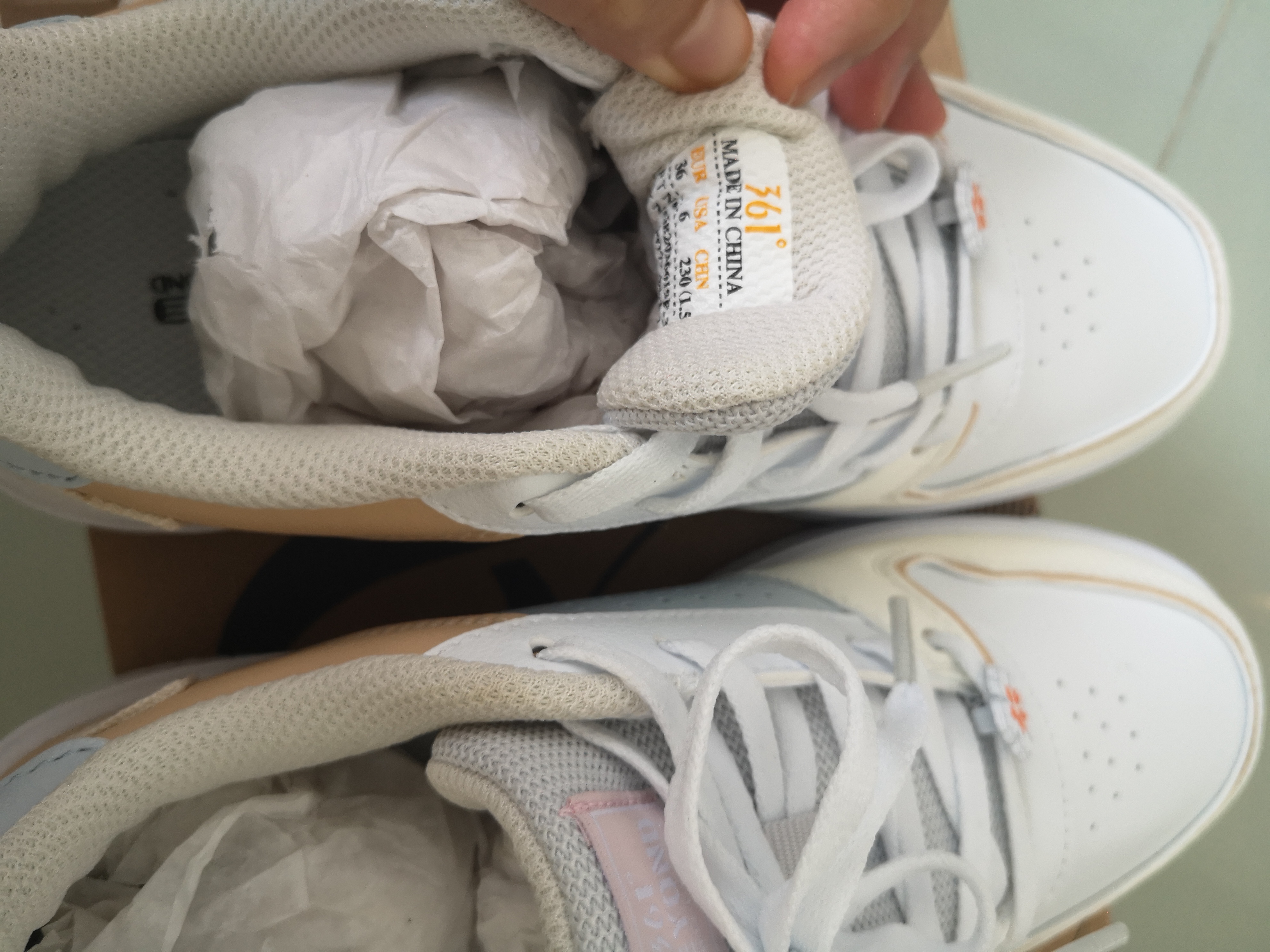 361女鞋运动鞋板鞋