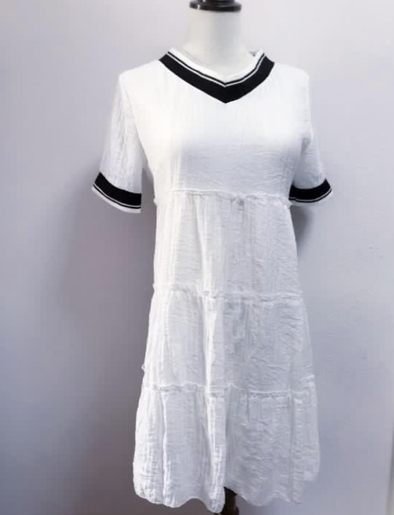 V領雪紡小清新連衣裙(白色) white dress