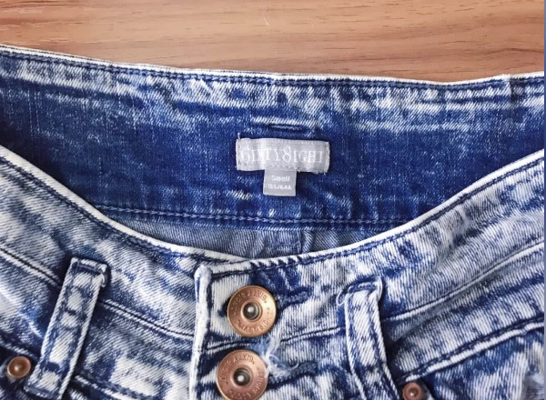 6ixty 8ight 牛仔褲 短褲 熱褲 SHORTS (SIZE S)