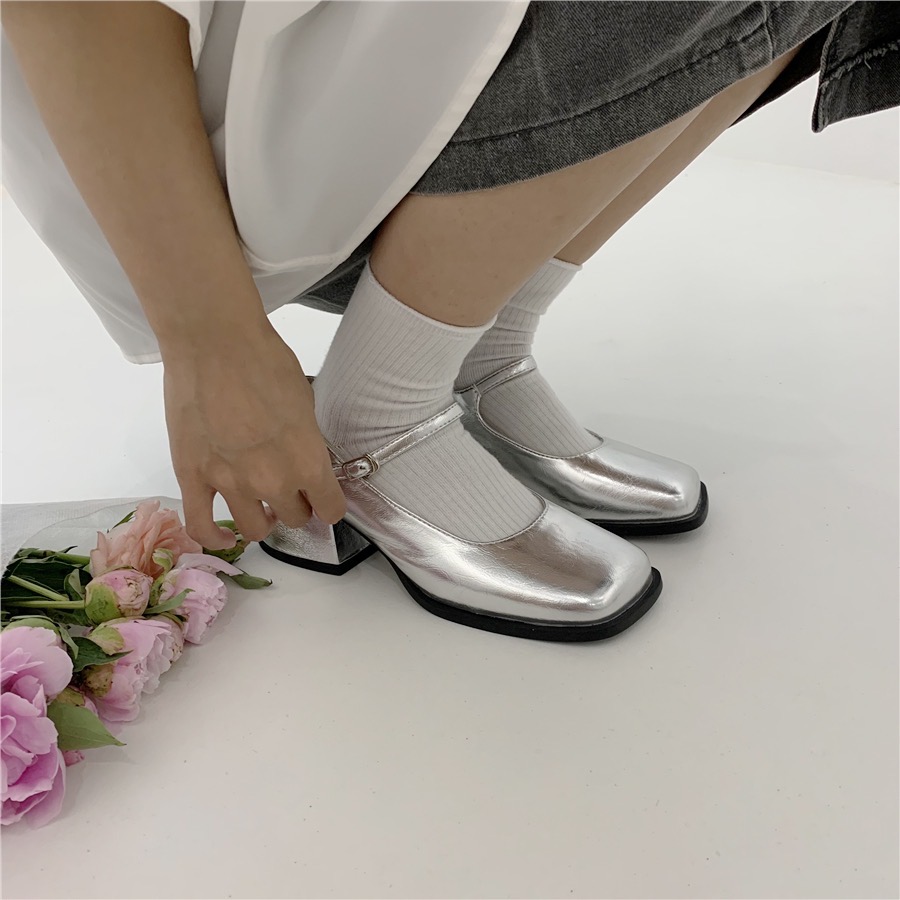 36码银色玛丽珍鞋