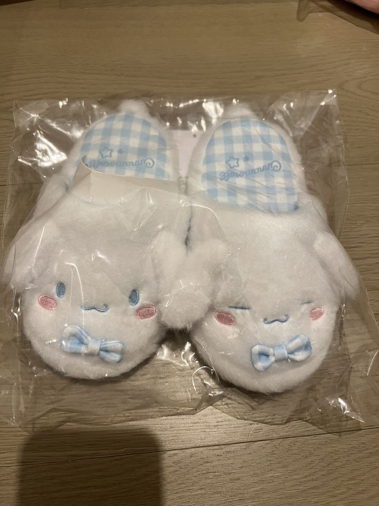 三丽鸥玉桂狗拖鞋