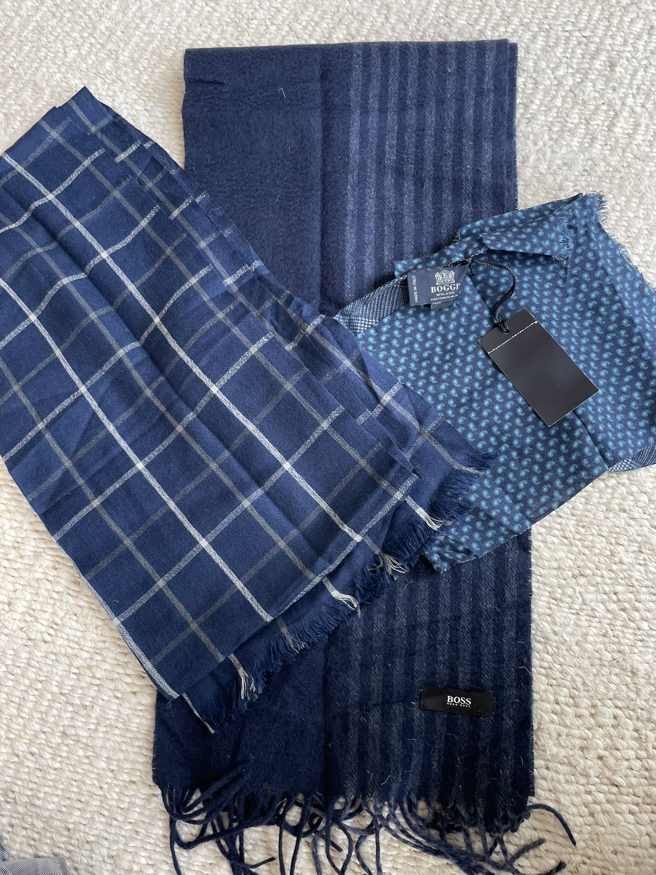 全新羊绒围巾 买就送