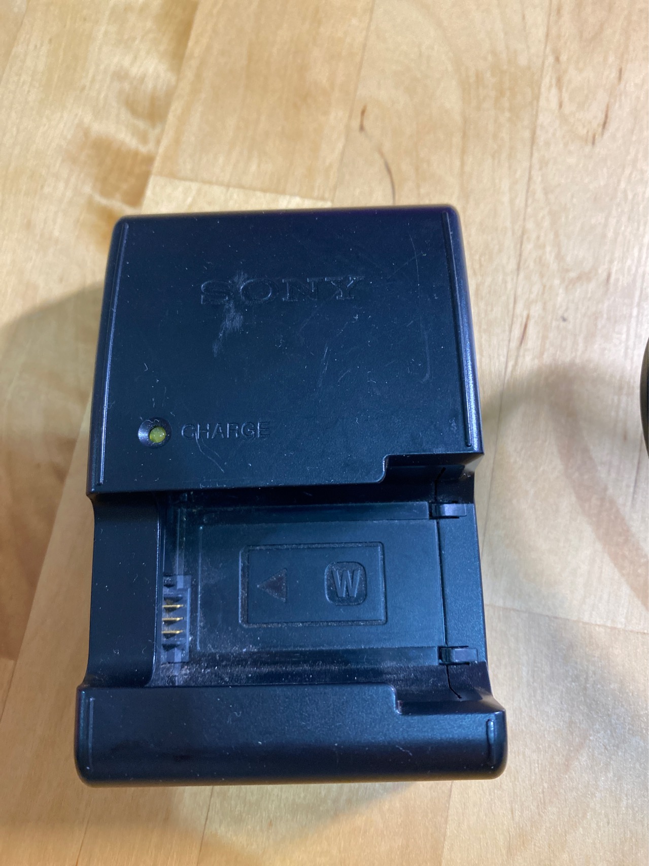 sony电池充电器BC-VW1