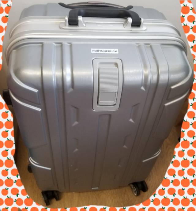 行李箱