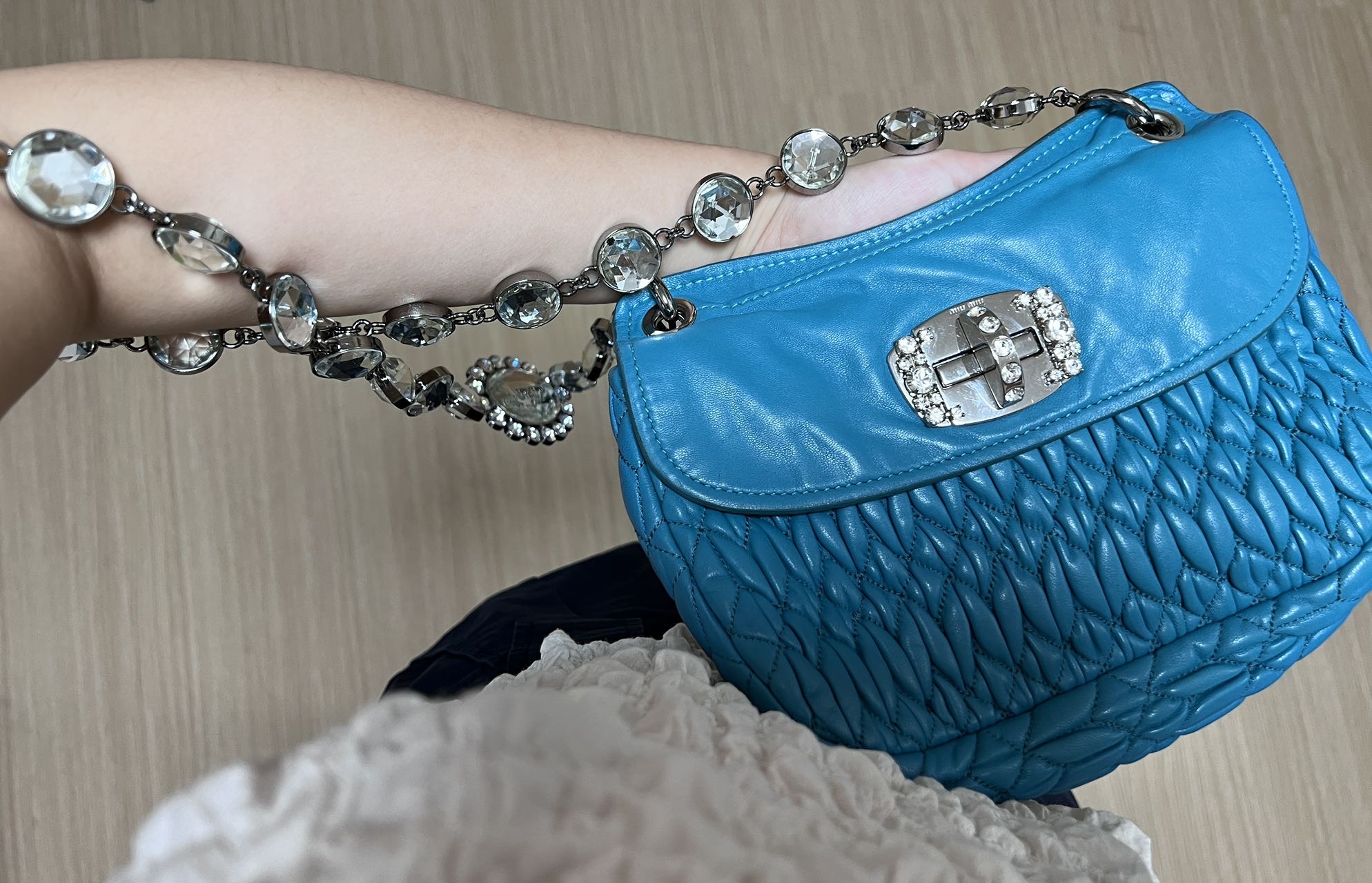 miumiu中古钻石链条包
