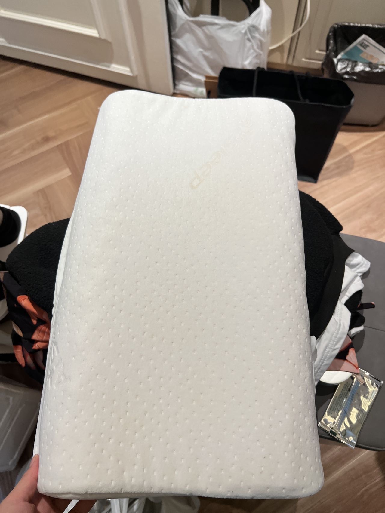 睡眠博士泰国进口天然乳胶枕头家用橡胶枕护颈椎助睡眠舒适防螨