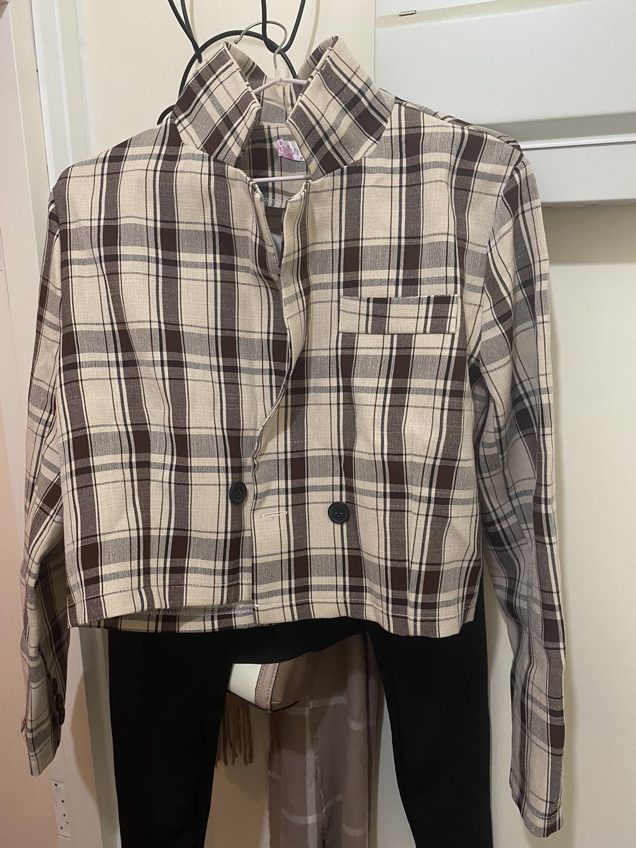 薄款短款外套/毛衣