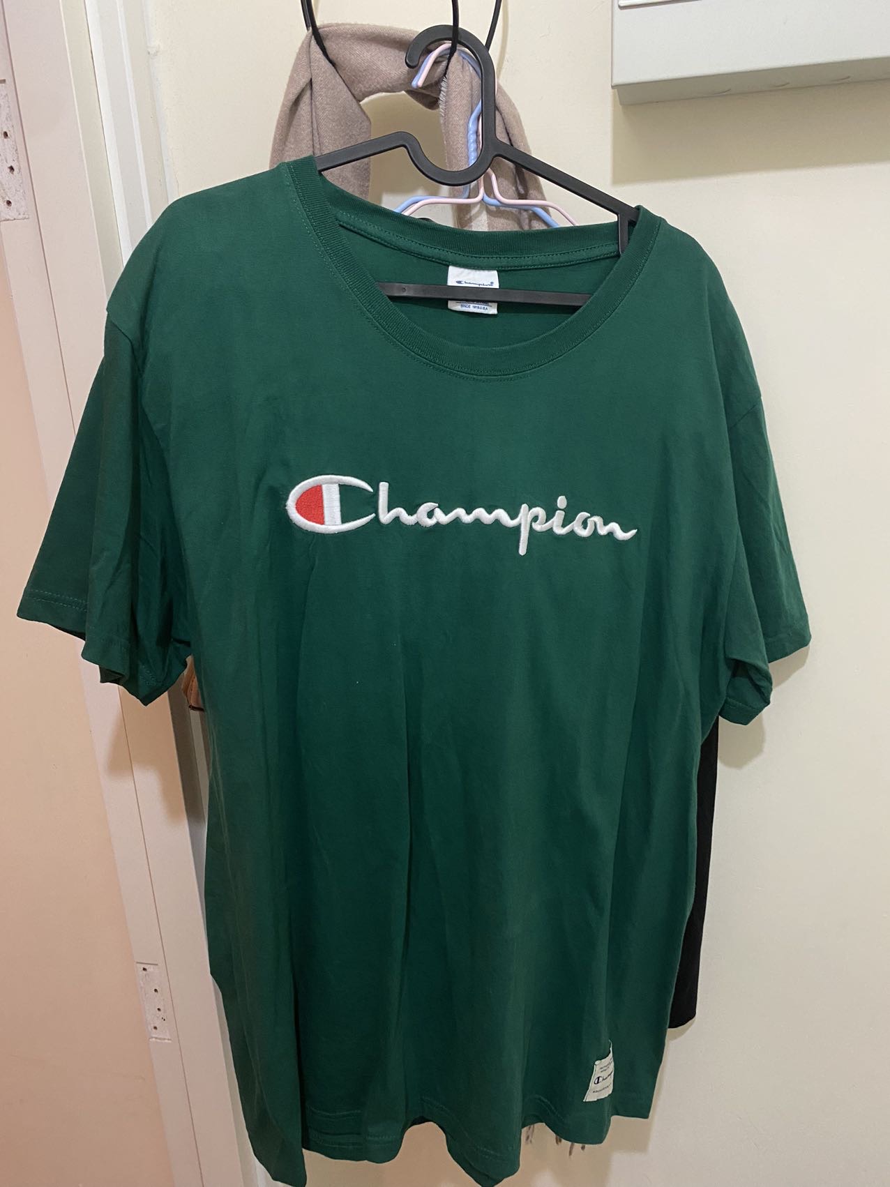 t恤 运动套装（送过膝袜，护膝）