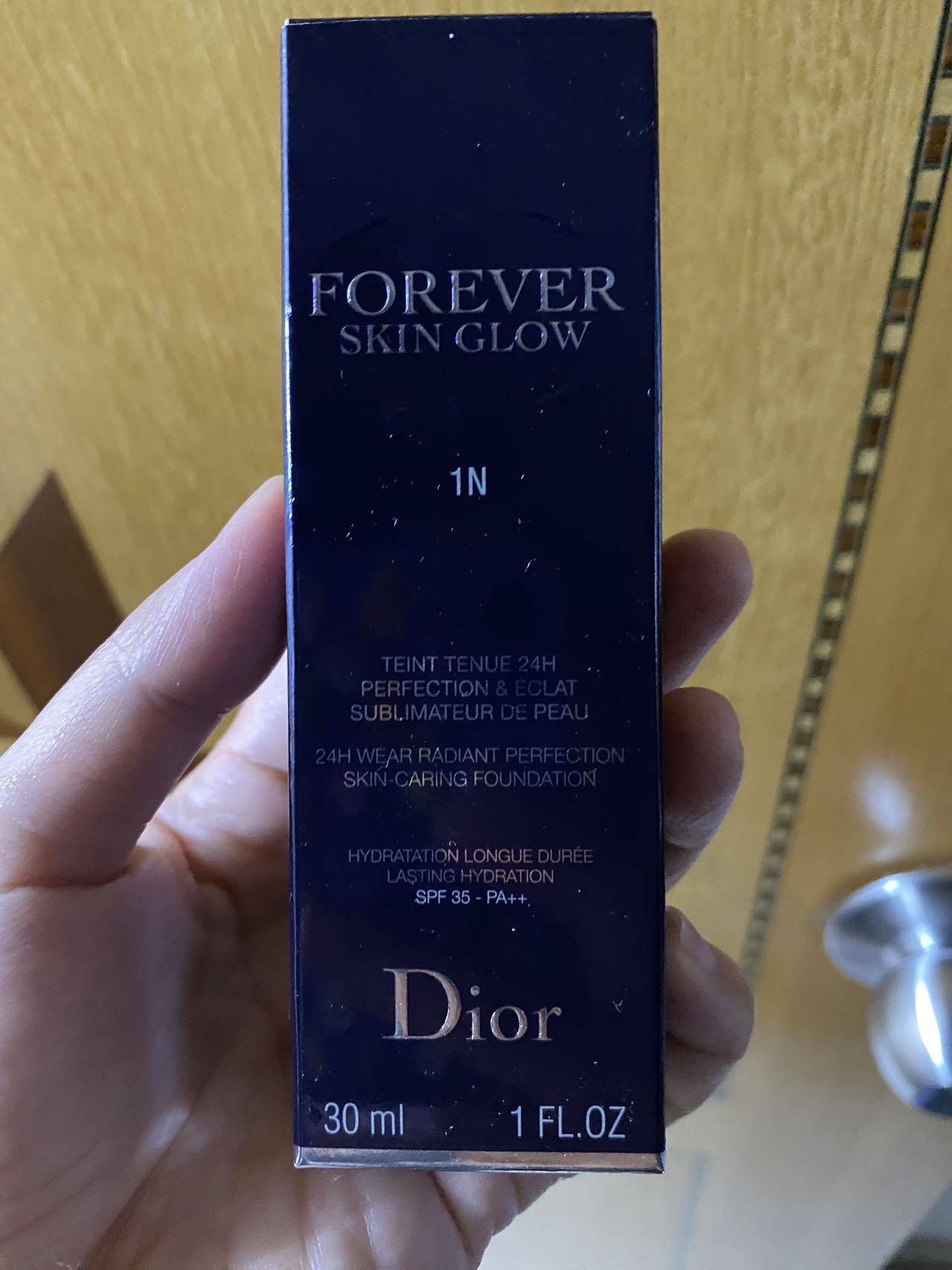 Dior粉底液